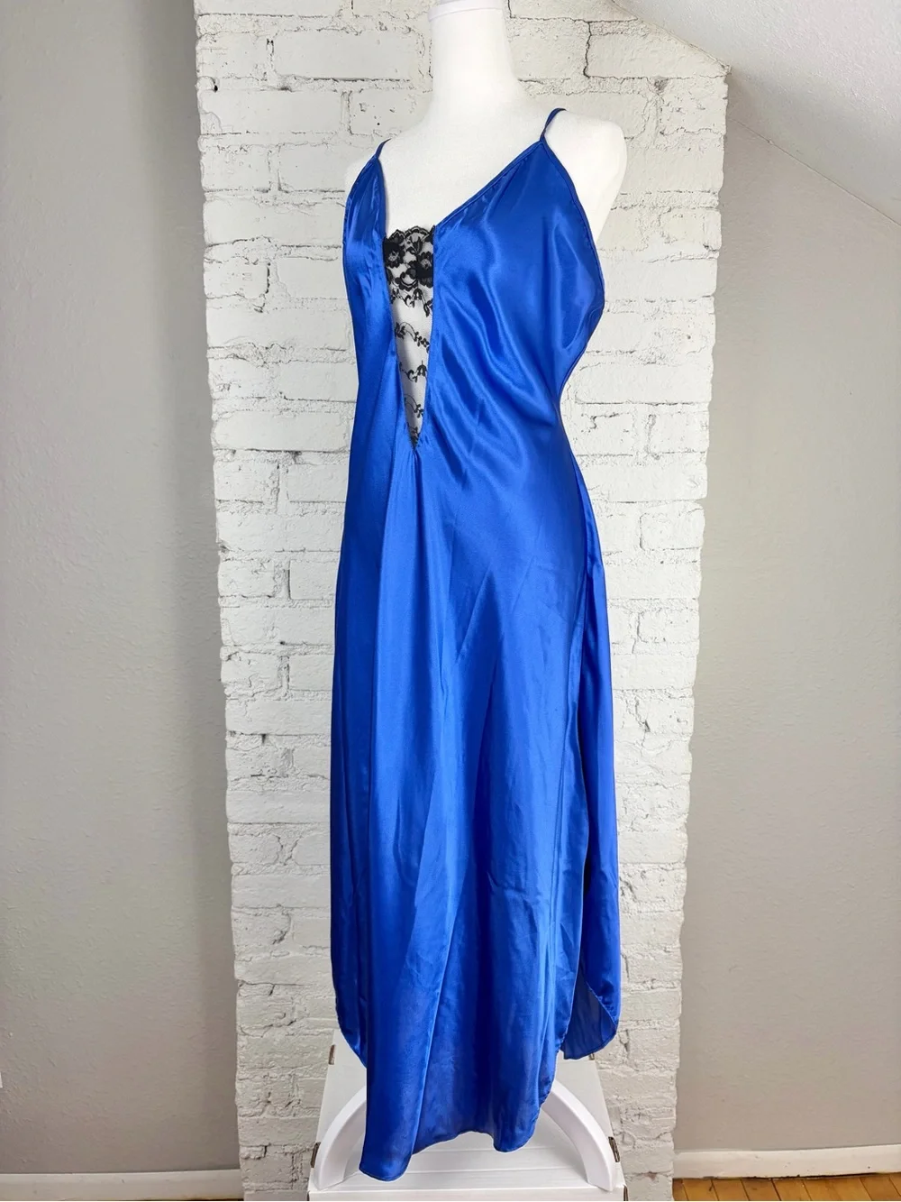 Delicates VTG Royal Blue Satin Black Lace Midi Slip Lingerie Nightie Dress Large - Picture 2 of 10